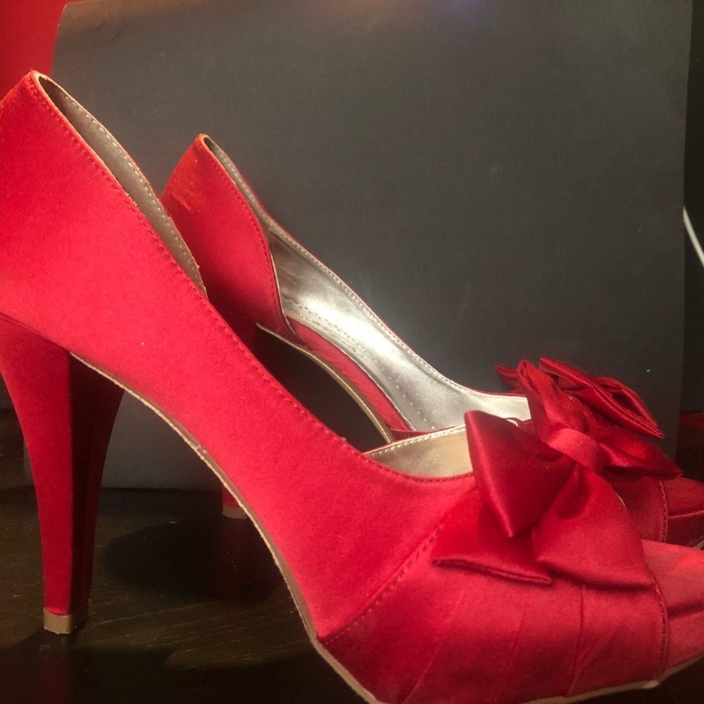 Red shoes